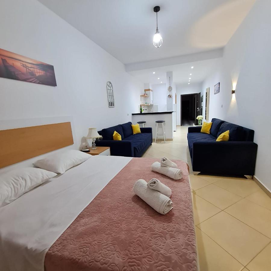 Studio By The Beach - Vlorë 外观 照片