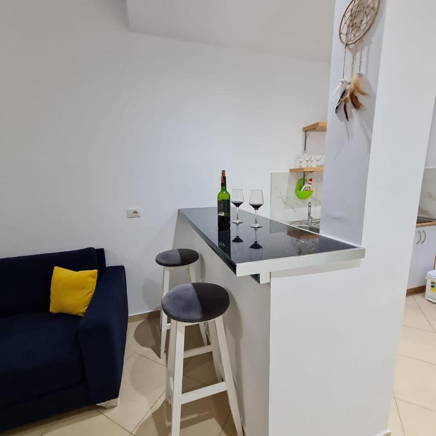 Studio By The Beach - Vlorë 外观 照片