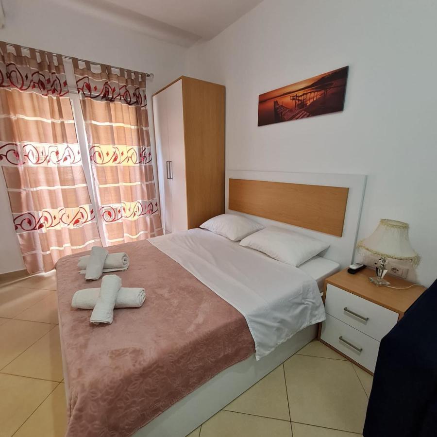 Studio By The Beach - Vlorë 外观 照片