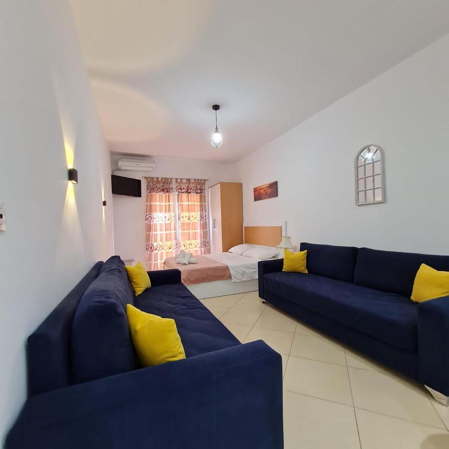 Studio By The Beach - Vlorë 外观 照片